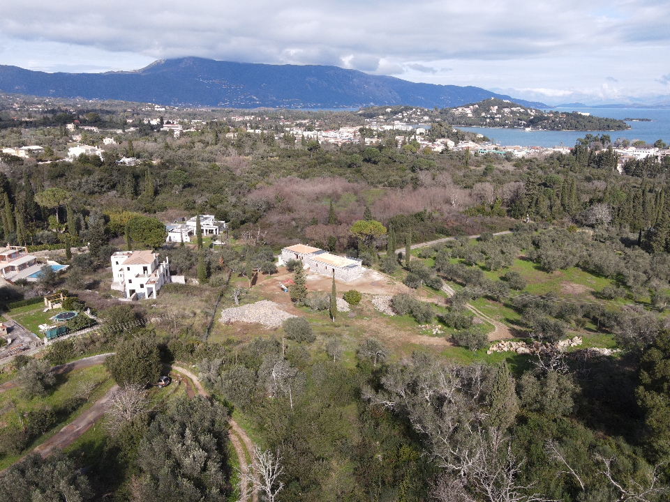 PLOT OF LAND FOR SALE IN GOUVIA
