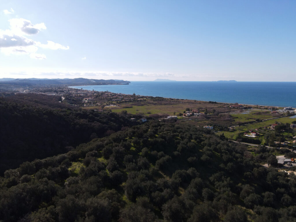 PLOT OF LAND FOR SALE IN ALMYROS